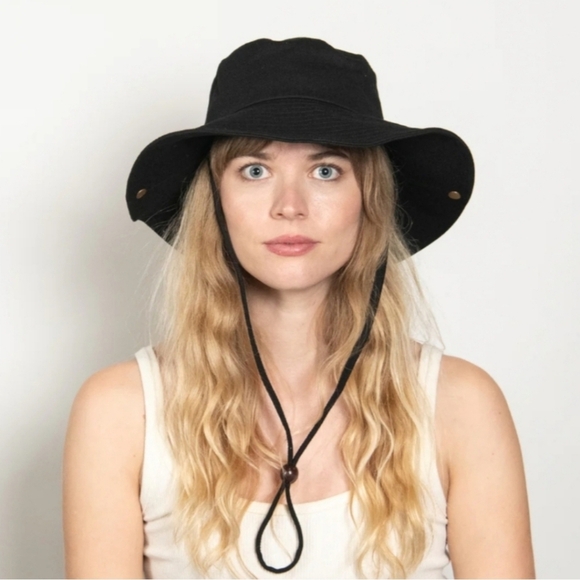 New Wyeth Birdie UPF 50 Sun Rated Packable Denim Strap Bucket Hat One Size NWT - Picture 3 of 12